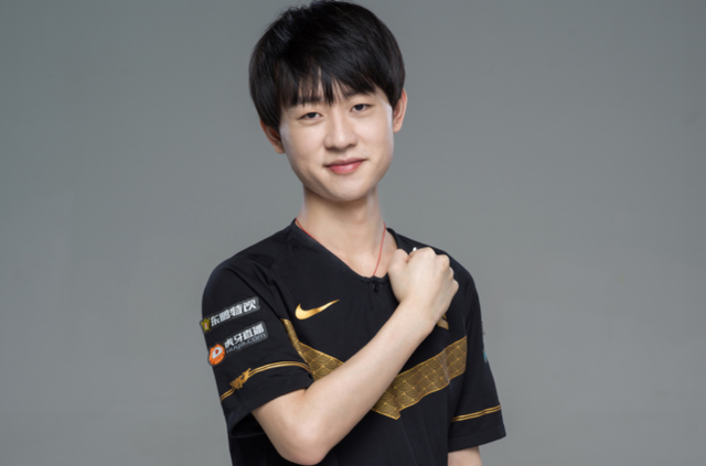 做强定位球 做强定位球